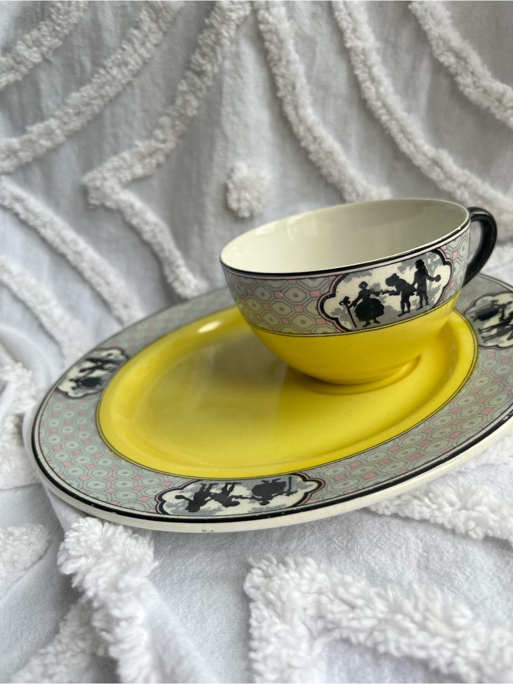 Antique Baker & Co Teatime Cup and Saucer Duo Silhouette Design